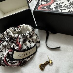Gucci earring
